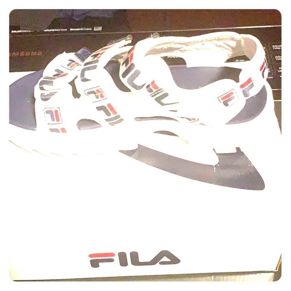 Disruptor sandals